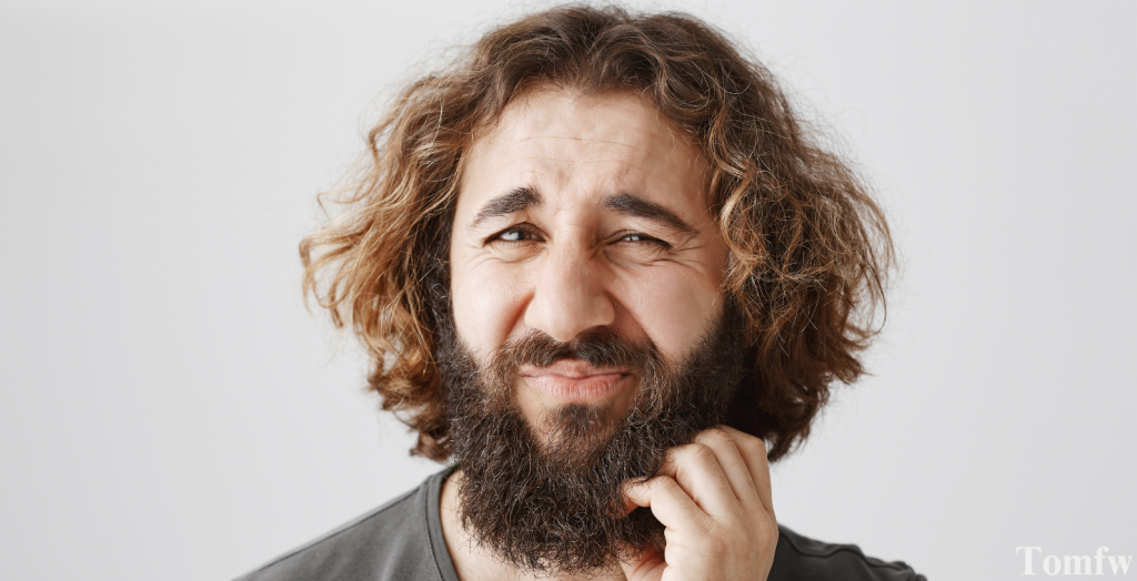beard cause skin irritation and itching